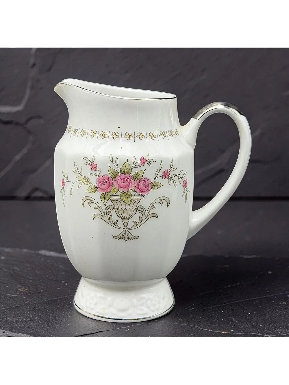 Vintage Harmony House Michelle 3653 7 Pc Tea Set 6 Cups and a Creamer Japan